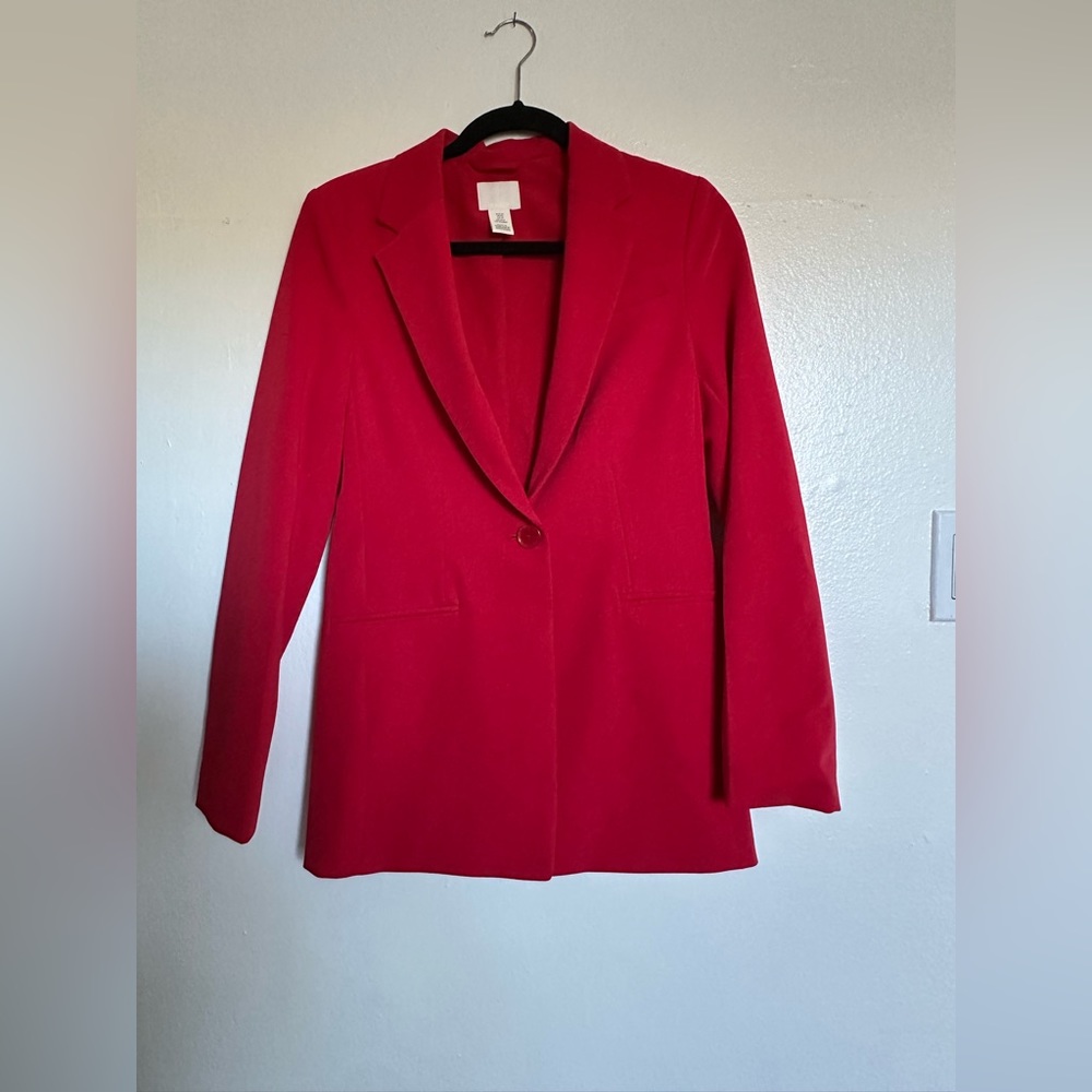 New without tags. H&M Red jacket. XS